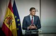 Sánchez anuncia rebajas de impuestos y recortar beneficios eléctricos extraordinarios para "topar" el gas
